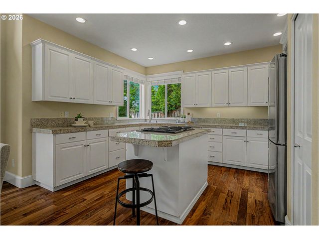 19955 Sw 60TH Ave, Tualatin, OR 97062