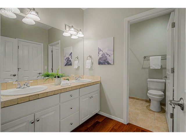 19955 Sw 60TH Ave, Tualatin, OR 97062