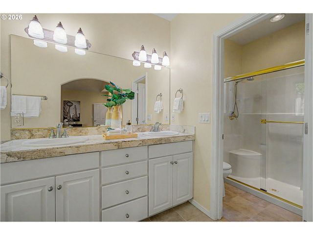 19955 Sw 60TH Ave, Tualatin, OR 97062