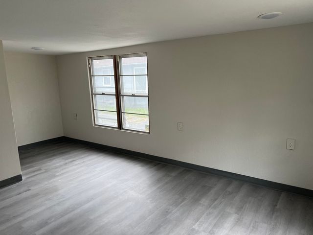 520 Williams, Longview, TX 75601