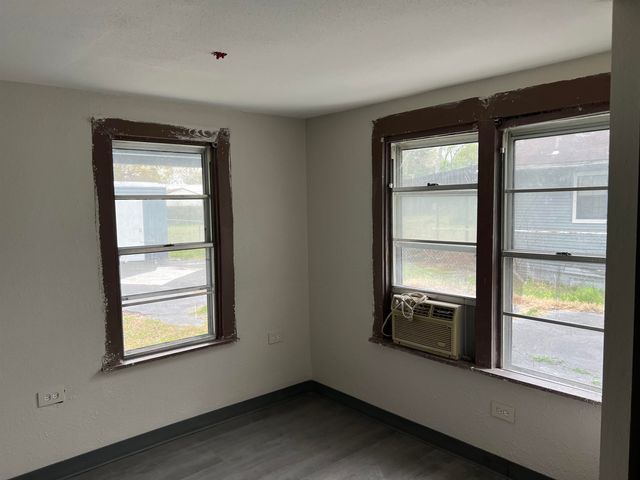 520 Williams, Longview, TX 75601