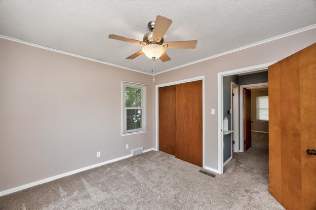 1820 62nd Street, Des Moines, IA 50322
