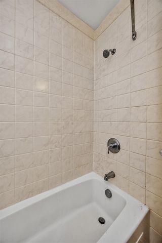 1820 62nd Street, Des Moines, IA 50322
