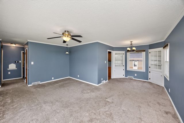 1820 62nd Street, Des Moines, IA 50322