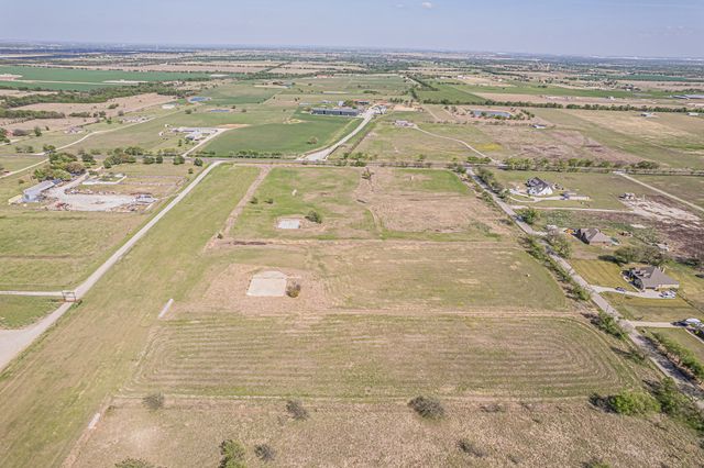 12588 Flow, Krum, TX 76249