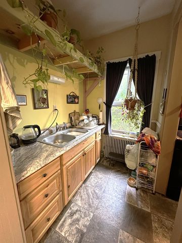 120 Western Avenue, Brattleboro, VT 05301