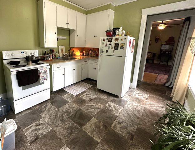 120 Western Avenue, Brattleboro, VT 05301