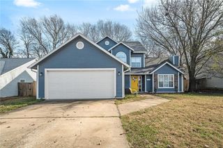 1770 N Hunters Ridge, Fayetteville, AR 72701