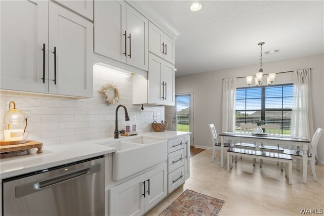 12238 Tom Montgomery, Northport, AL 35473