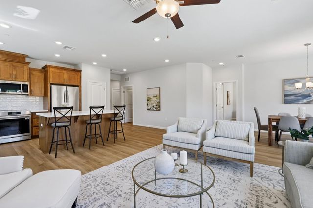 5125 St. Edwards Way, Elk Grove, CA 95758