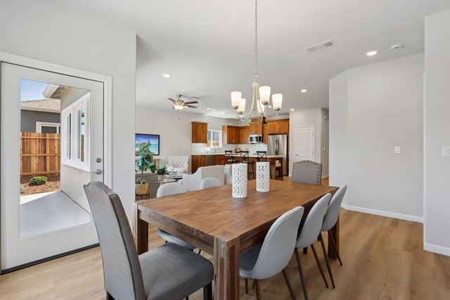 5125 St. Edwards Way, Elk Grove, CA 95758