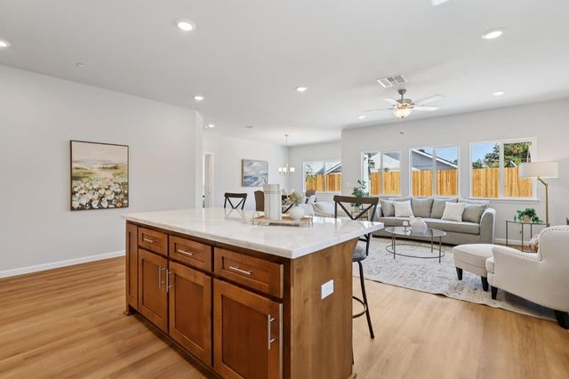 5125 St. Edwards Way, Elk Grove, CA 95758