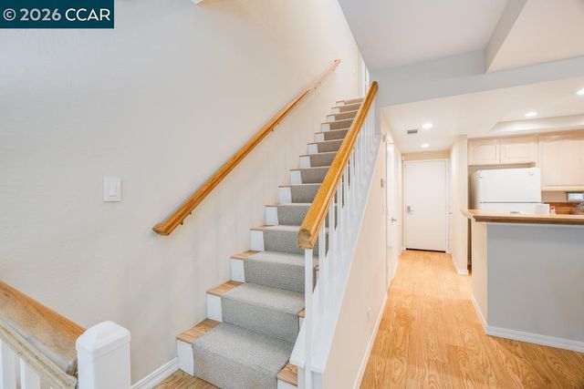 231 Sunspring Ct, Pleasant Hill, CA 94523