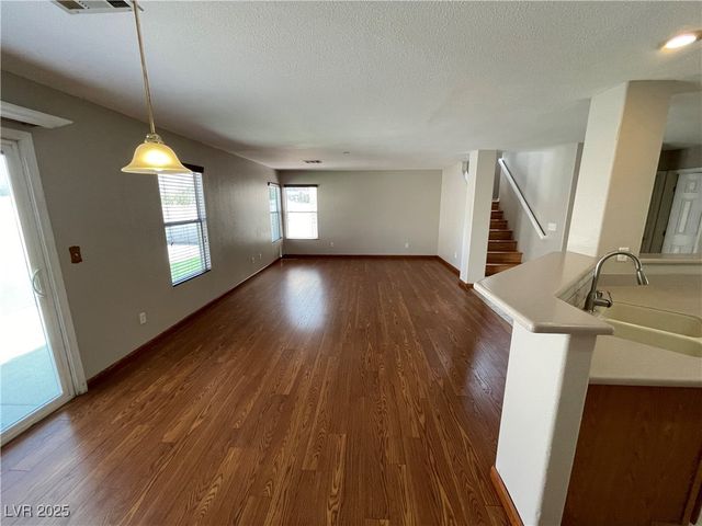 712 Salt Flats Circle, Henderson, NV 89011