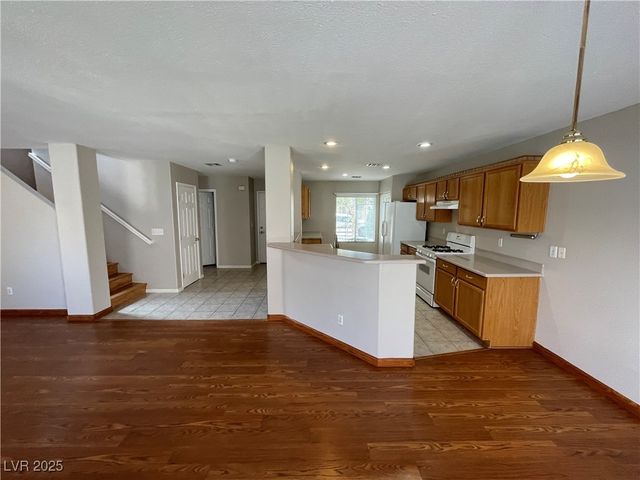 712 Salt Flats Circle, Henderson, NV 89011