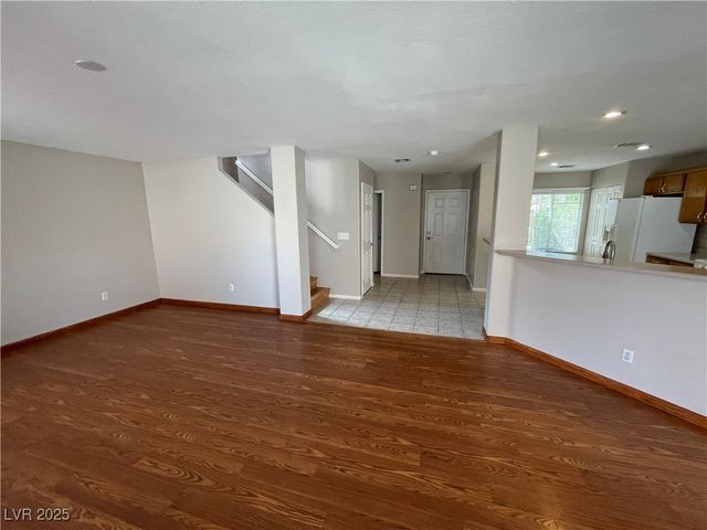 712 Salt Flats Circle, Henderson, NV 89011