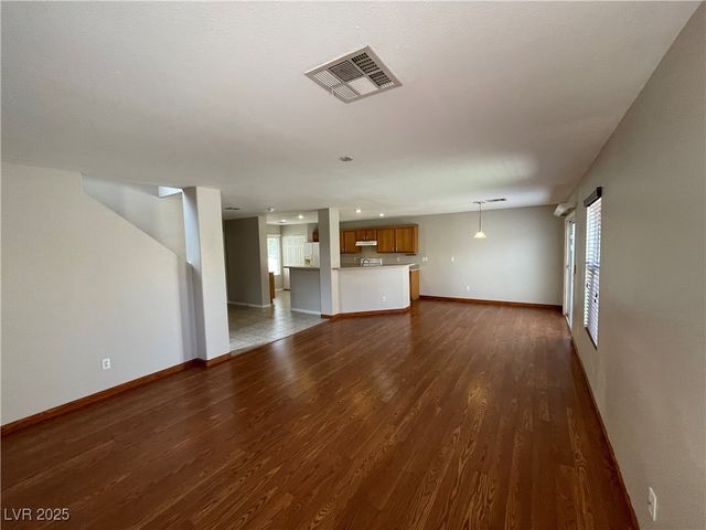 712 Salt Flats Circle, Henderson, NV 89011