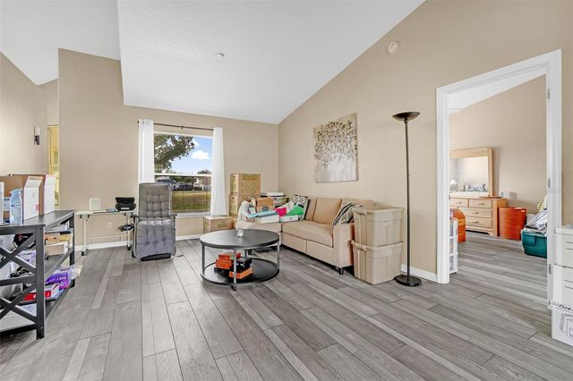 1500 HEIRLOOM DRIVE, Orlando, FL 32818