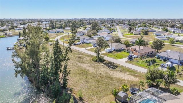 1235 NW 20TH PLACE, Cape Coral, FL 33993