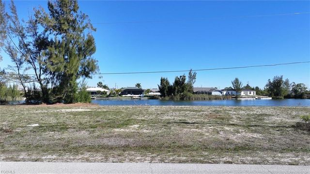 1235 NW 20TH PLACE, Cape Coral, FL 33993
