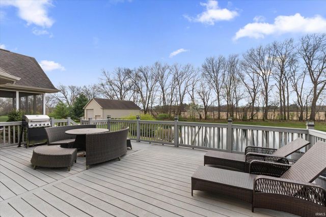 53785 Blue Lake Drive, Elkhart, IN 46514