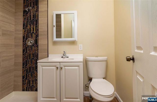 21 Dodd Street, East Orange, NJ 07017