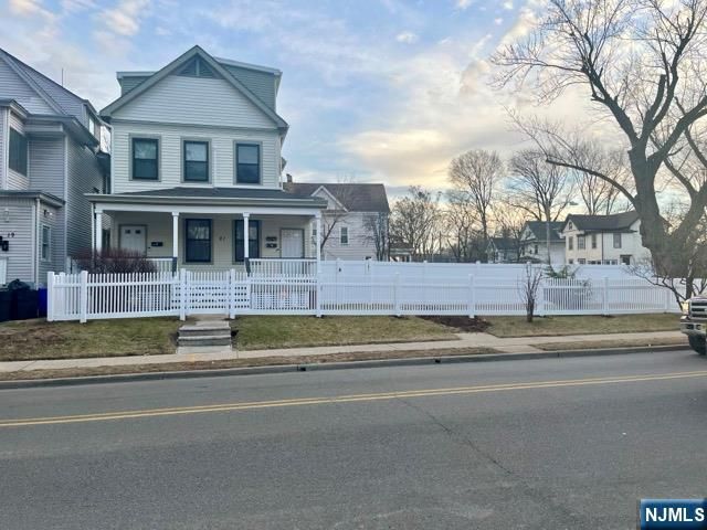 21 Dodd Street, East Orange, NJ 07017