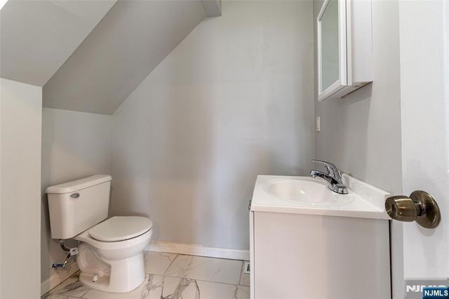 21 Dodd Street, East Orange, NJ 07017