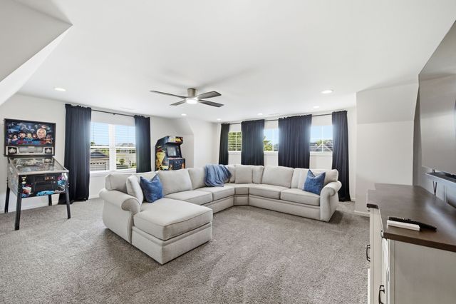 1107 Julian Way, Murfreesboro, TN 37128