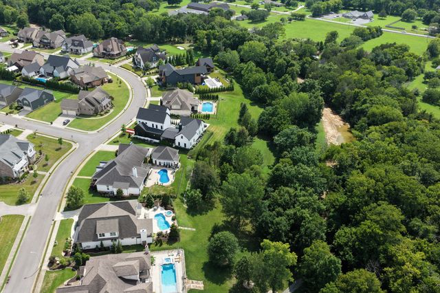 1107 Julian Way, Murfreesboro, TN 37128