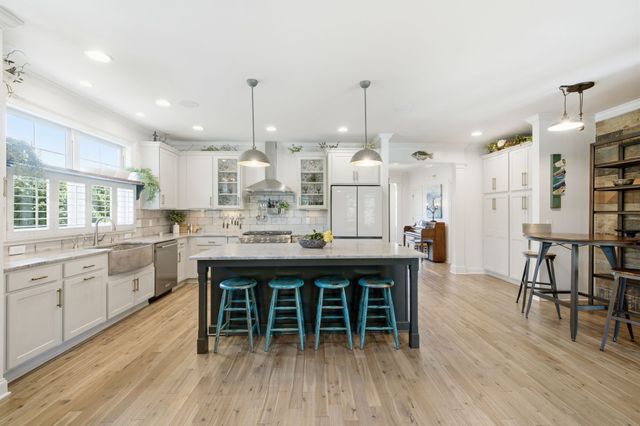 1107 Julian Way, Murfreesboro, TN 37128