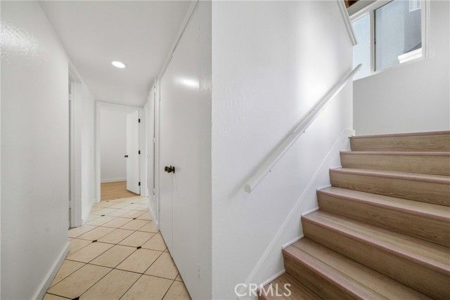 820 W Balboa Boulevard, Newport Beach, CA 92661