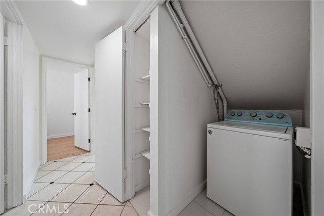 820 W Balboa Boulevard, Newport Beach, CA 92661