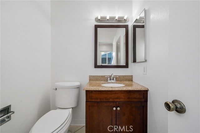 820 W Balboa Boulevard, Newport Beach, CA 92661