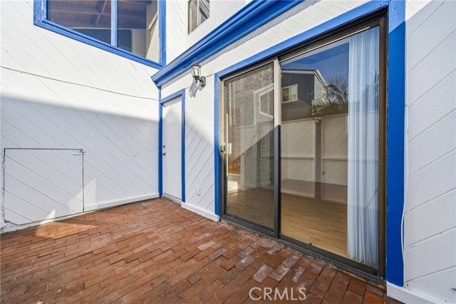 820 W Balboa Boulevard, Newport Beach, CA 92661