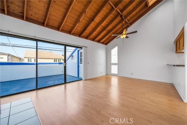 820 W Balboa Boulevard, Newport Beach, CA 92661