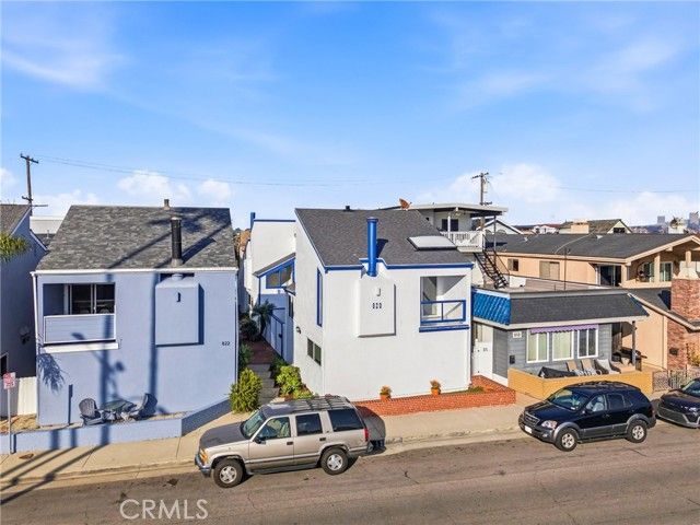 820 W Balboa Boulevard, Newport Beach, CA 92661