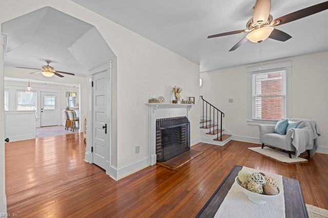 412 26th ST, Virginia Beach, VA 23451