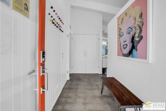 444 E Glen Circle, Palm Springs, CA 92262