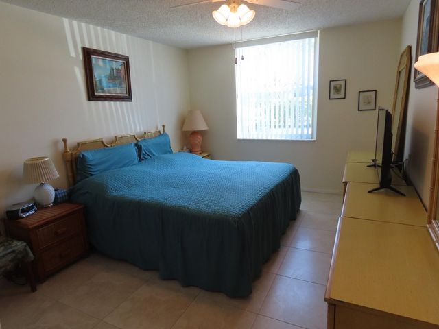 17 Willowbrook Lane 106, Delray Beach, FL 33446
