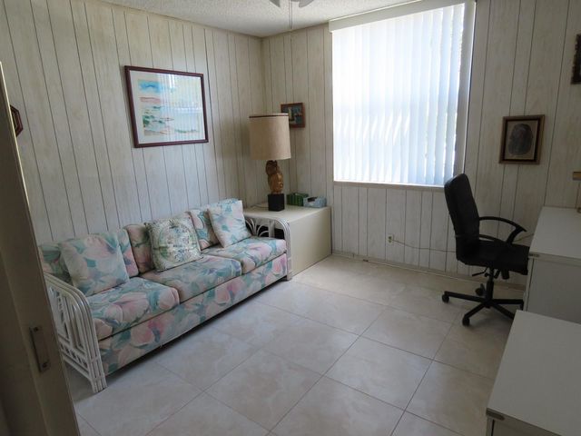 17 Willowbrook Lane 106, Delray Beach, FL 33446