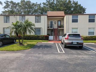 17 Willowbrook Lane 106, Delray Beach, FL 33446