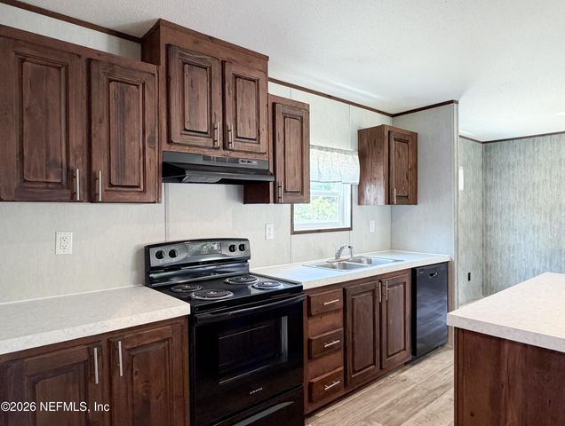 125 DOMINGO Road, Satsuma, FL 32189