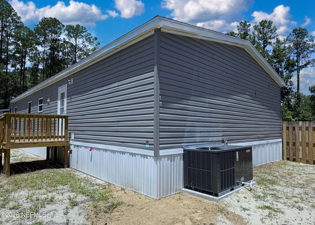 125 DOMINGO Road, Satsuma, FL 32189