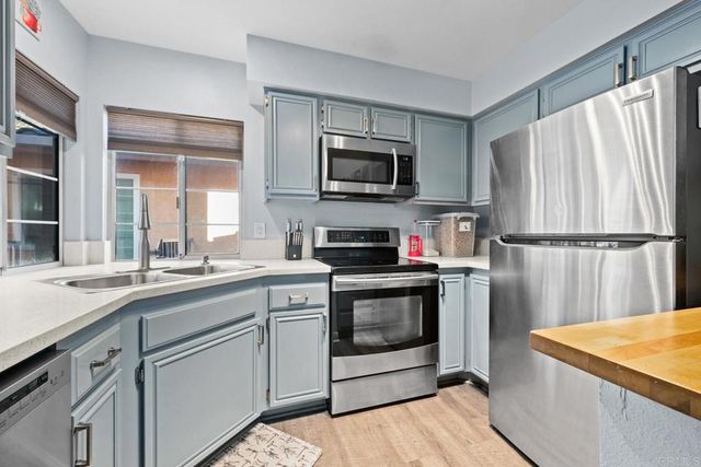 18736 Caminito Cantilena 190, San Diego, CA 92128