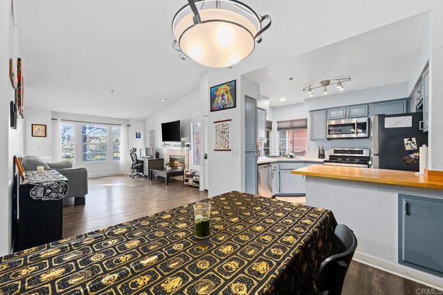 18736 Caminito Cantilena 190, San Diego, CA 92128