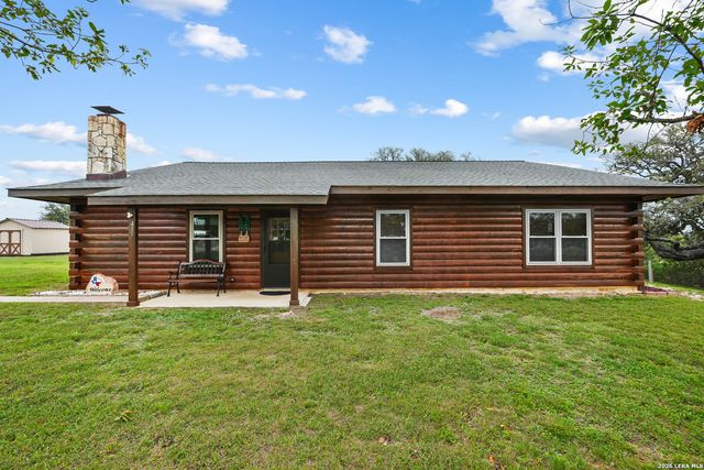 715 Old Orchard, Bandera, TX 78003