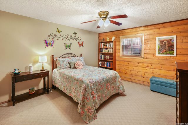 715 Old Orchard, Bandera, TX 78003