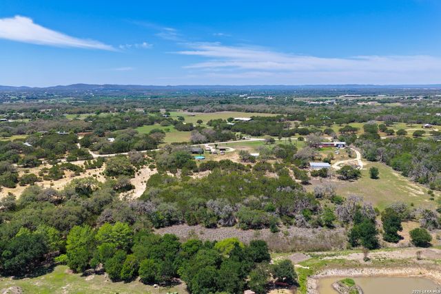 715 Old Orchard, Bandera, TX 78003