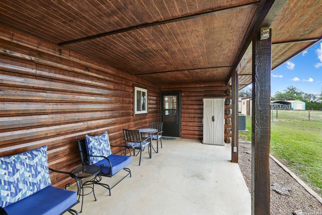 715 Old Orchard, Bandera, TX 78003